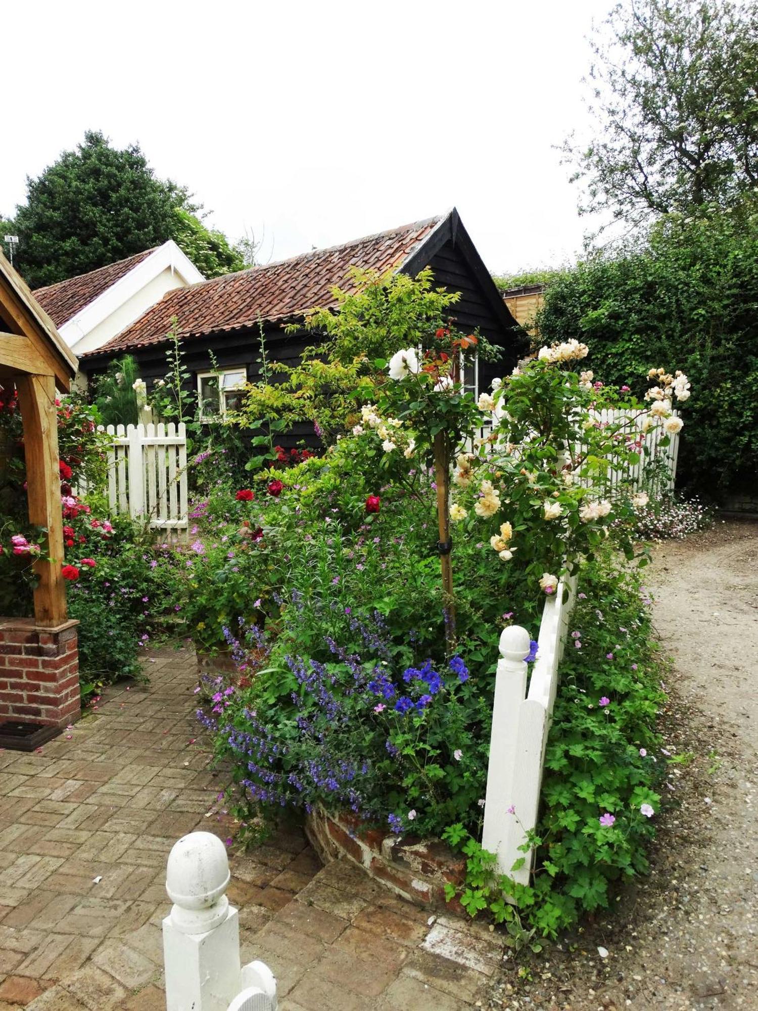 Mulleys Cottage ウェストルトン エクステリア 写真